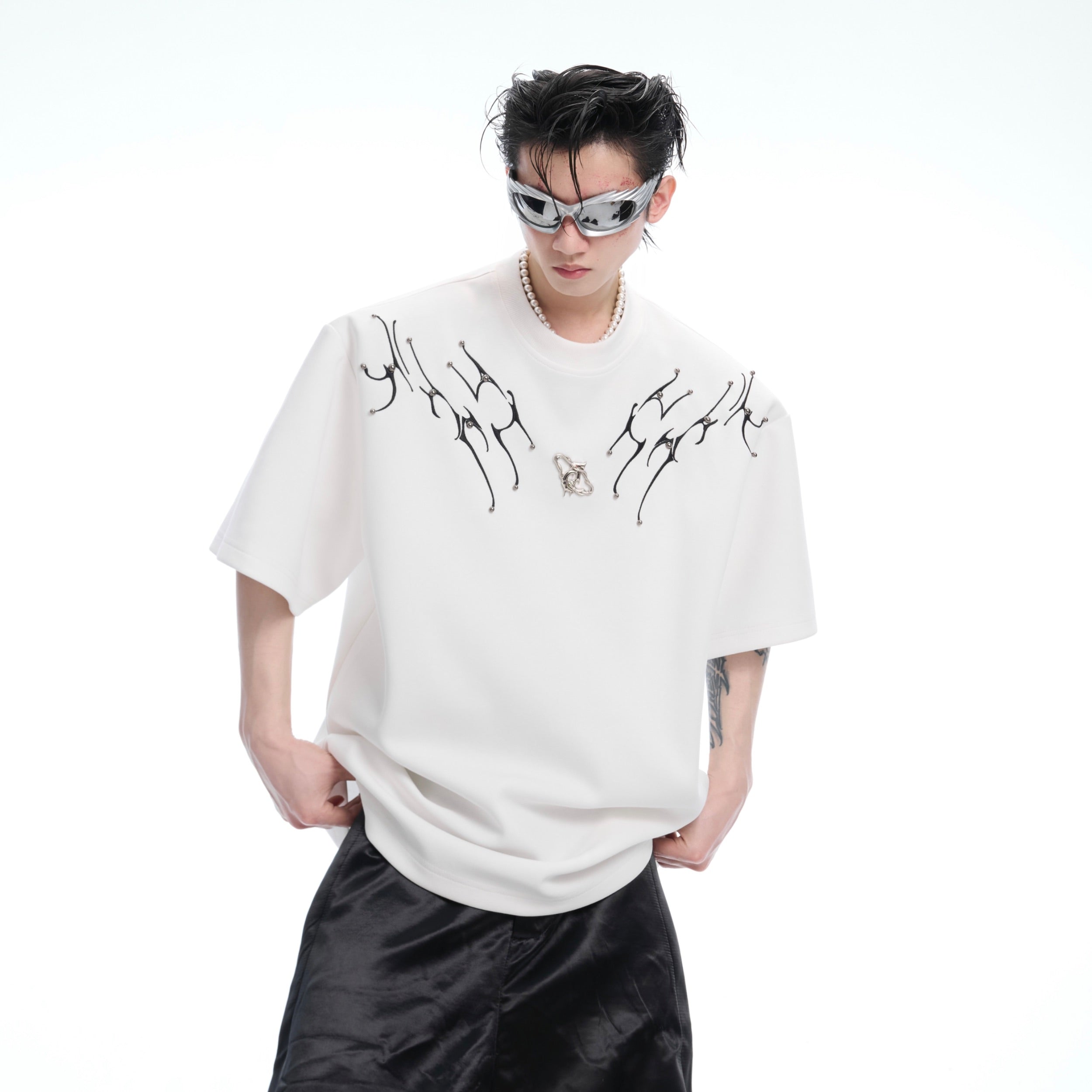 Snake-Eye Spine Embroidery Oversized T-Shirt - Streetwear Men's Top