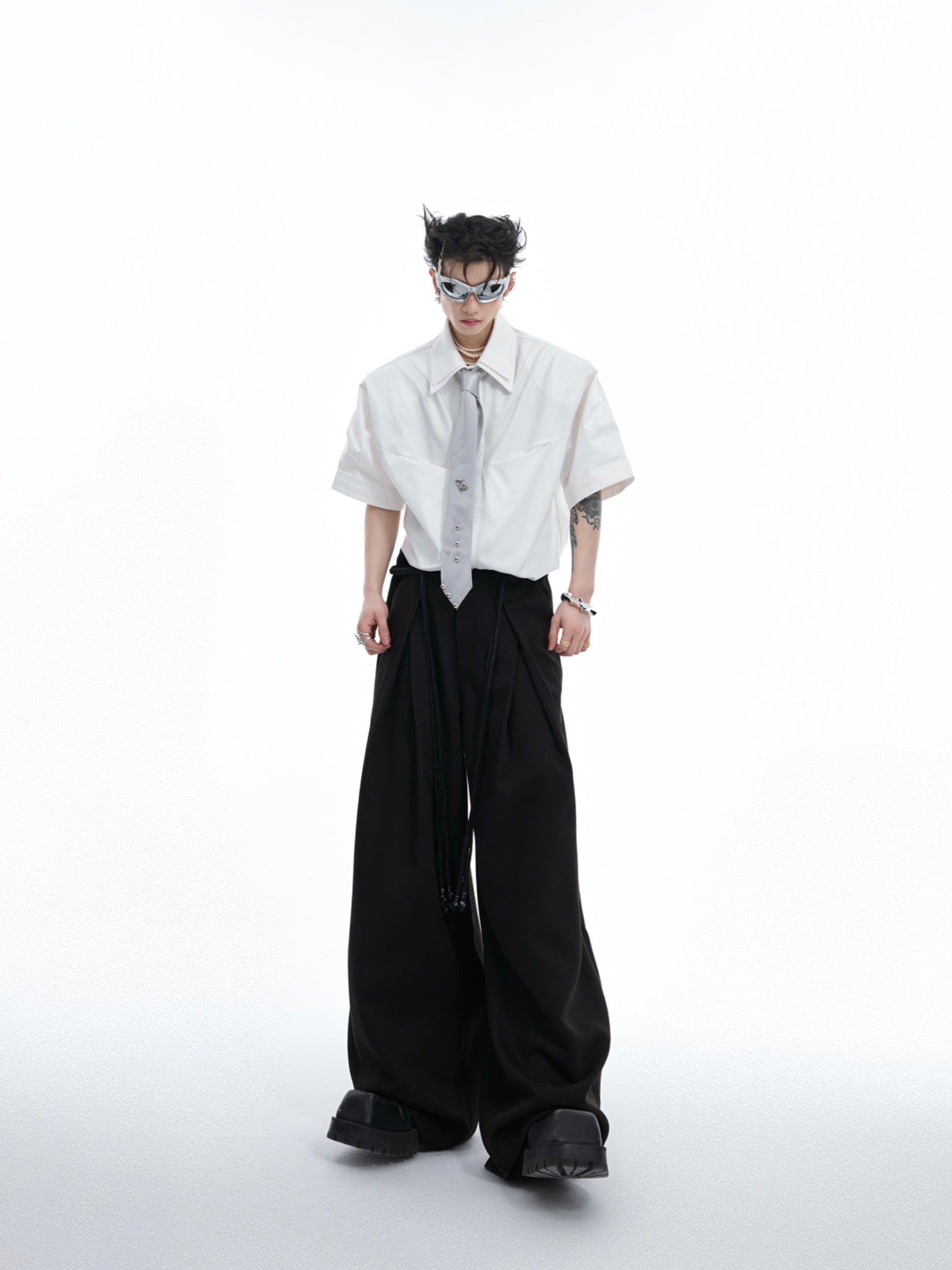 Deconstructed Double-Collar Oversized Shirt with Puff Sleeves