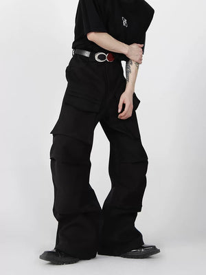 Back view of loose fit straight-leg cargo trousers showing the high-waist cut