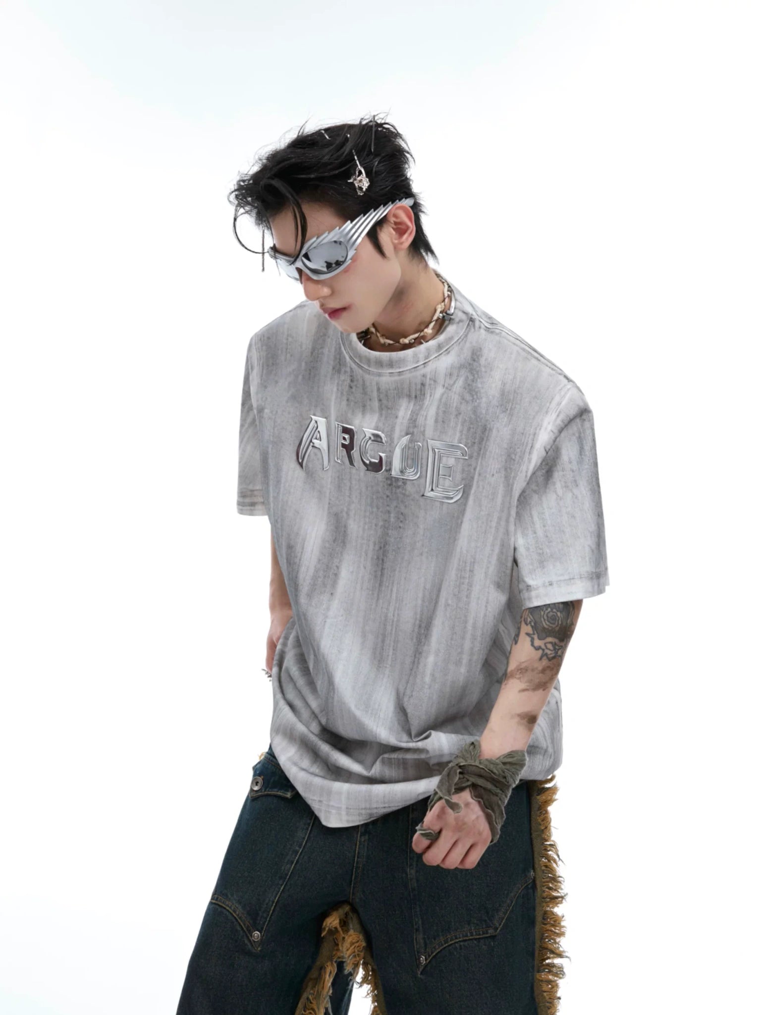 Distressed Cotton Silver Logo Shoulder-Pad T-Shirt - main image 1