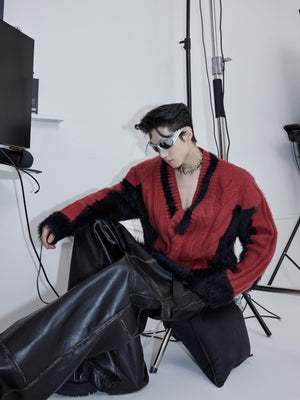 Oversized-V-Neck-Knit-Sweater---Color-Block-Fleece-Trim-Streetwear-Red