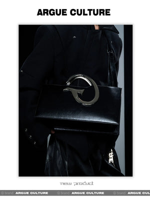 desc::avant-garde-metal-handle-irregular-chain-crossbody-bag-detail-img-2