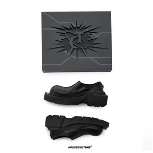 Detailed texture of the premium first-layer cowhide leather upper