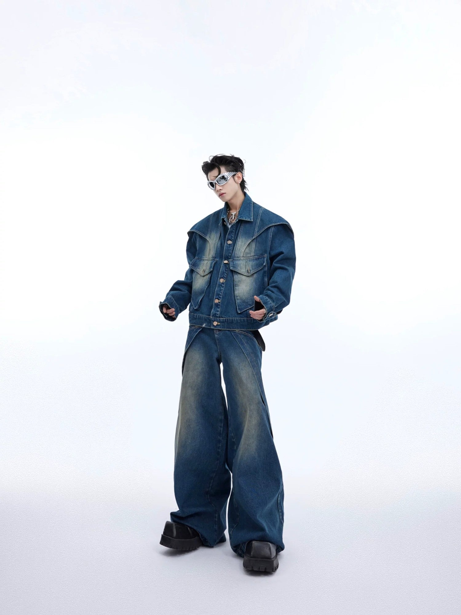 Blue deconstructed denim jacket and wide-leg pants streetwear set