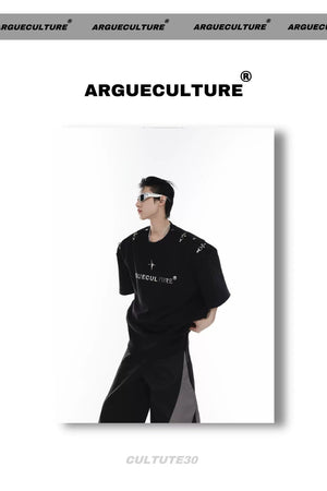desc::deconstructed-metal-buckle-tee-techwear-street-style-detail-img-9