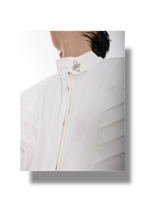 desc::deconstructed-padded-shoulder-shirt-loose-avant-garde-top-detail-img-10