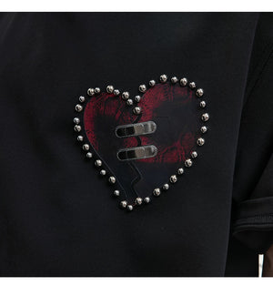 desc::distressed-heart-metallic-bead-heavyweight-tee-detail-img-4