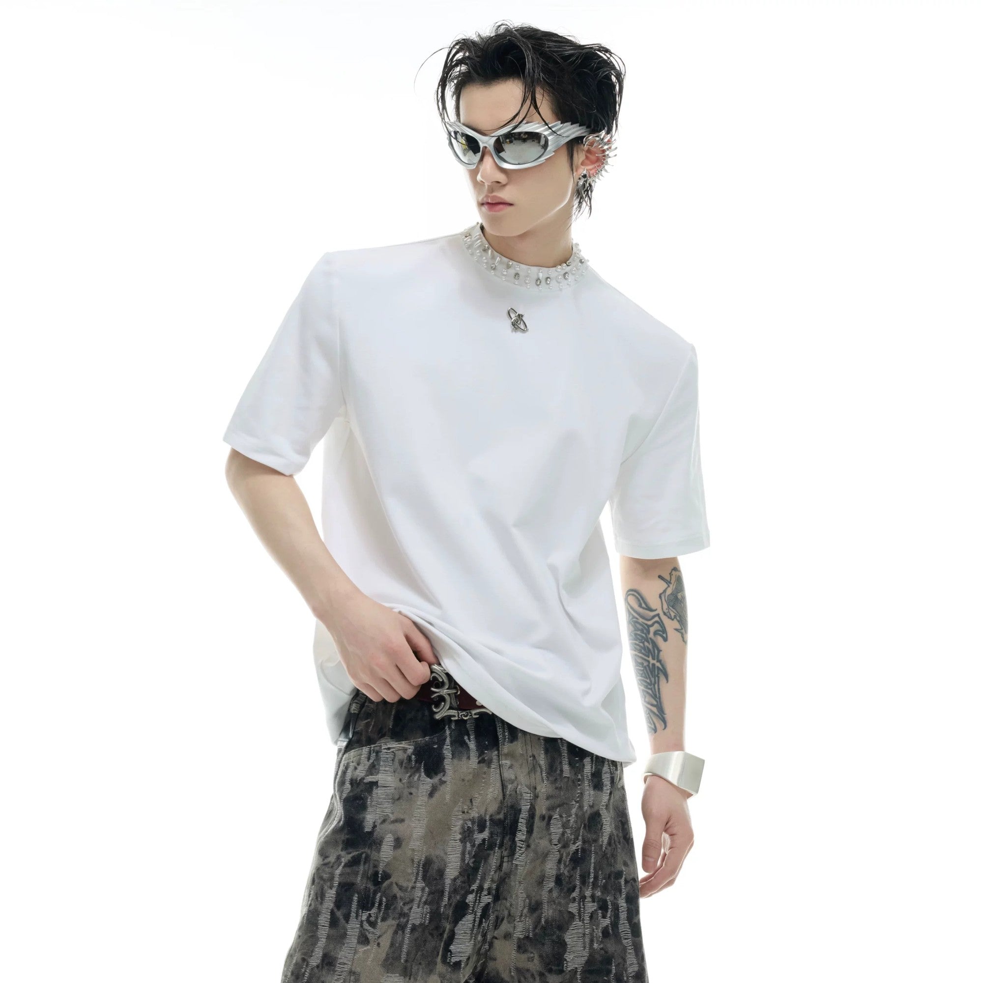 Embellished white streetwear tee with pearl collar front view