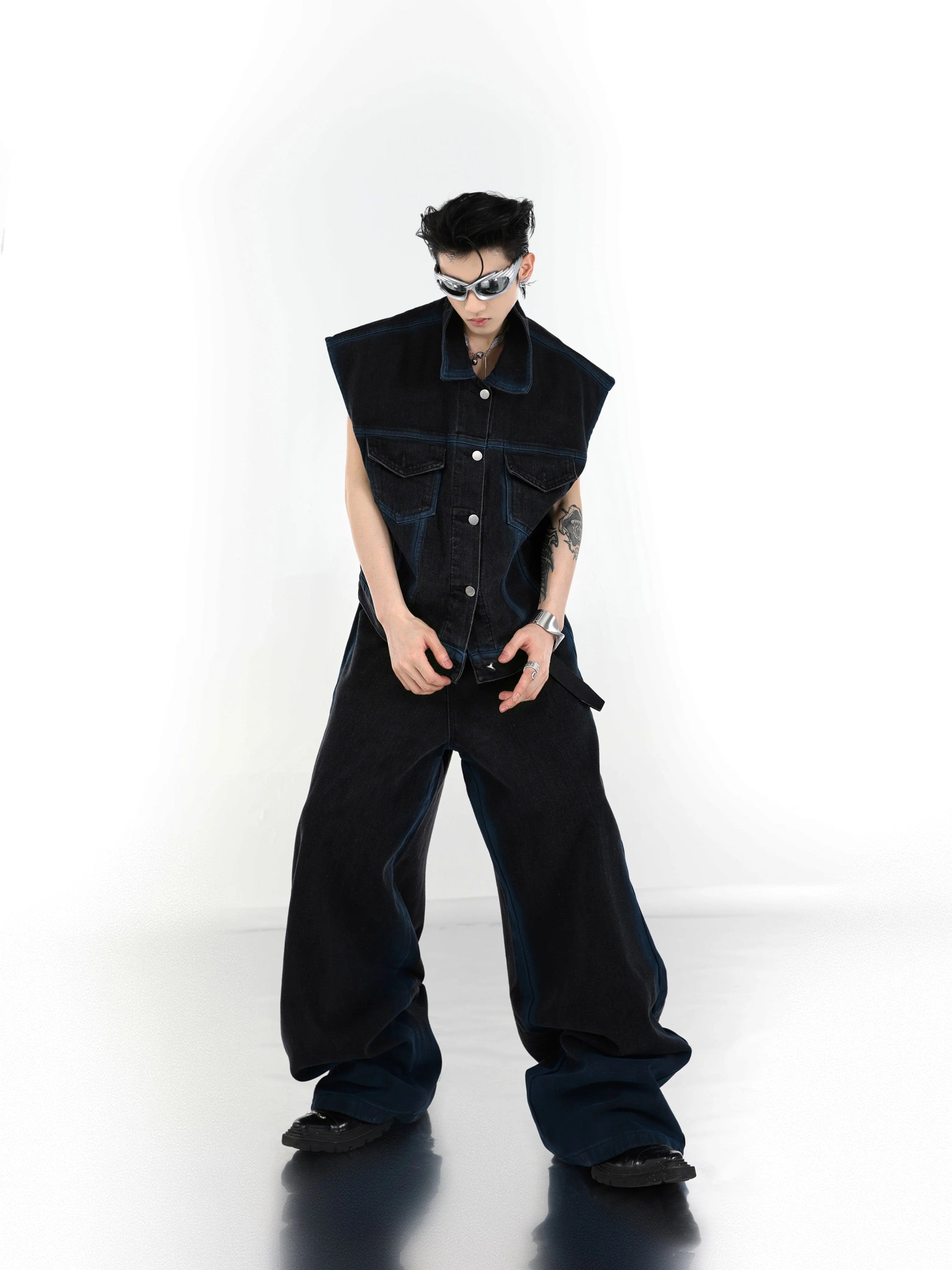 Men's blue gradient spray paint sleeveless denim vest and pants set front view