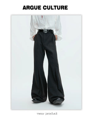 desc::heavy-drape-pleated-wool-micro-flare-trousers-detail-img-2