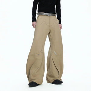Front view of heavyweight washed canvas curved pants in street style