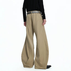 Close up of zipper and pocket details on washed canvas pants