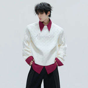 Detailed texture of the 95% wool heavyweight knit material