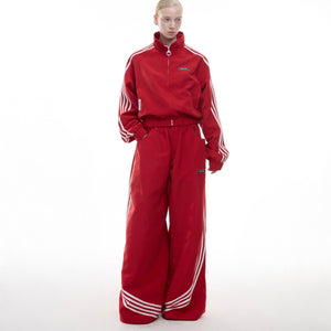 Full outfit styling of vintage cropped jacket paired with matching streetwear pieces