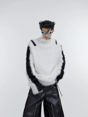 Oversized unisex pullover sweater with striking metallic zipper detail, showcasing urban streetwear style