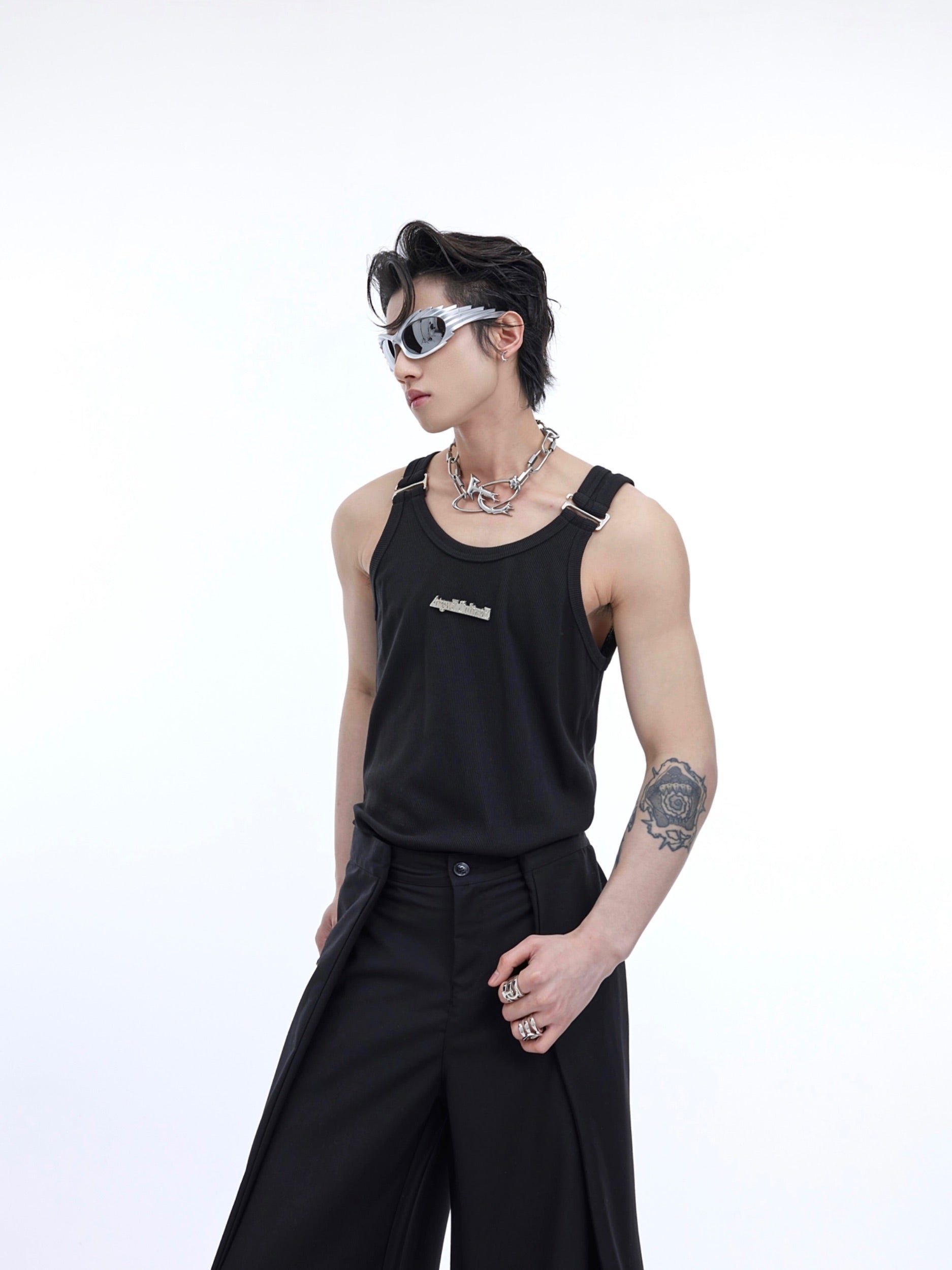 Slim fit sleeveless muscle tank with metal strap details and textured fabric for summer streetwear