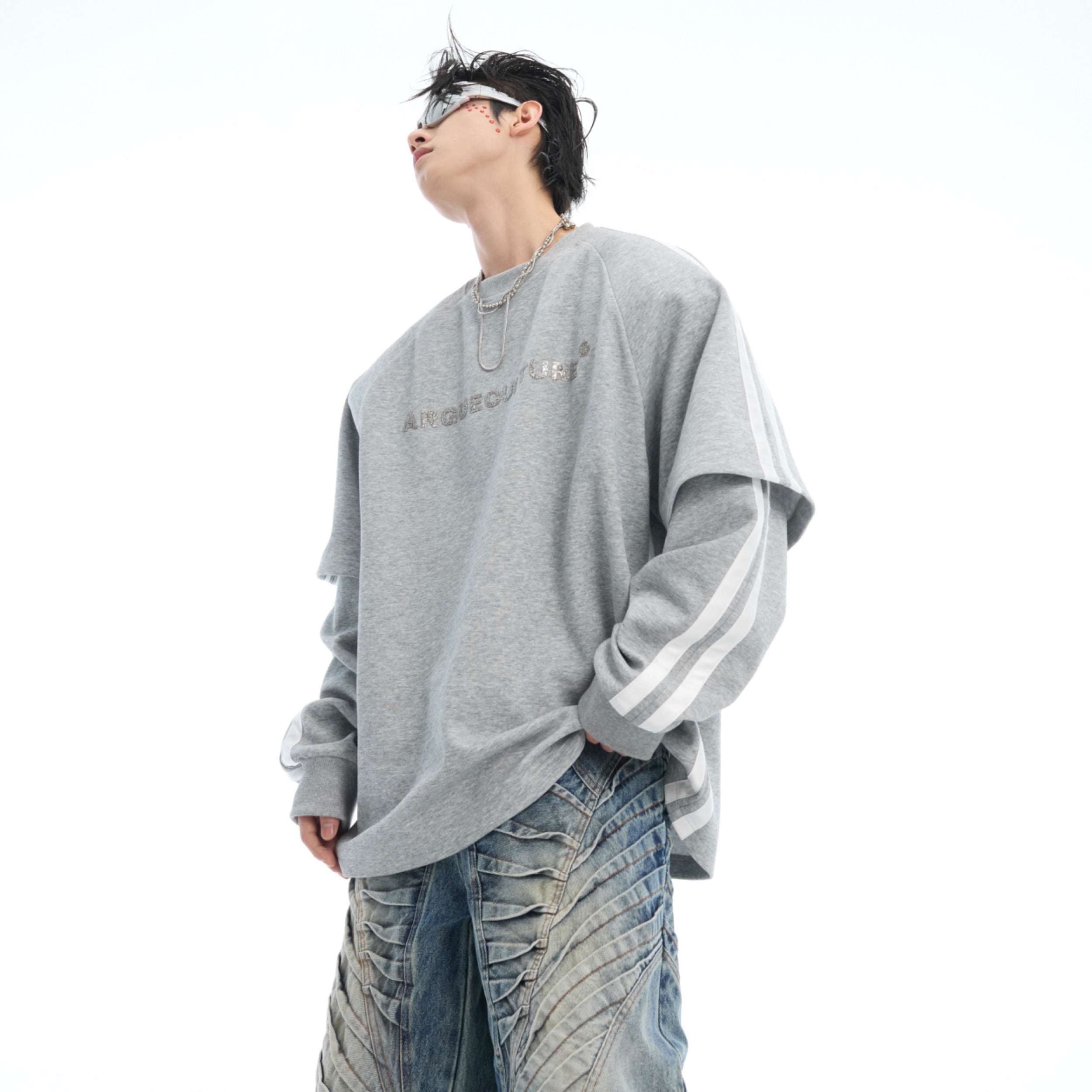 Vintage color-block hoodie set with eye-catching metal print detailing, perfect for oversized streetwear looks