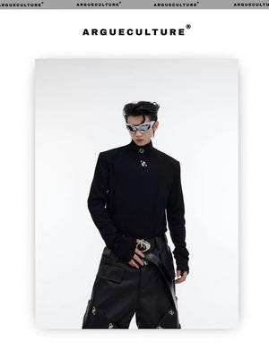 desc::metal-detail-shoulder-pad-mock-neck-streetwear-tee-detail-img-3