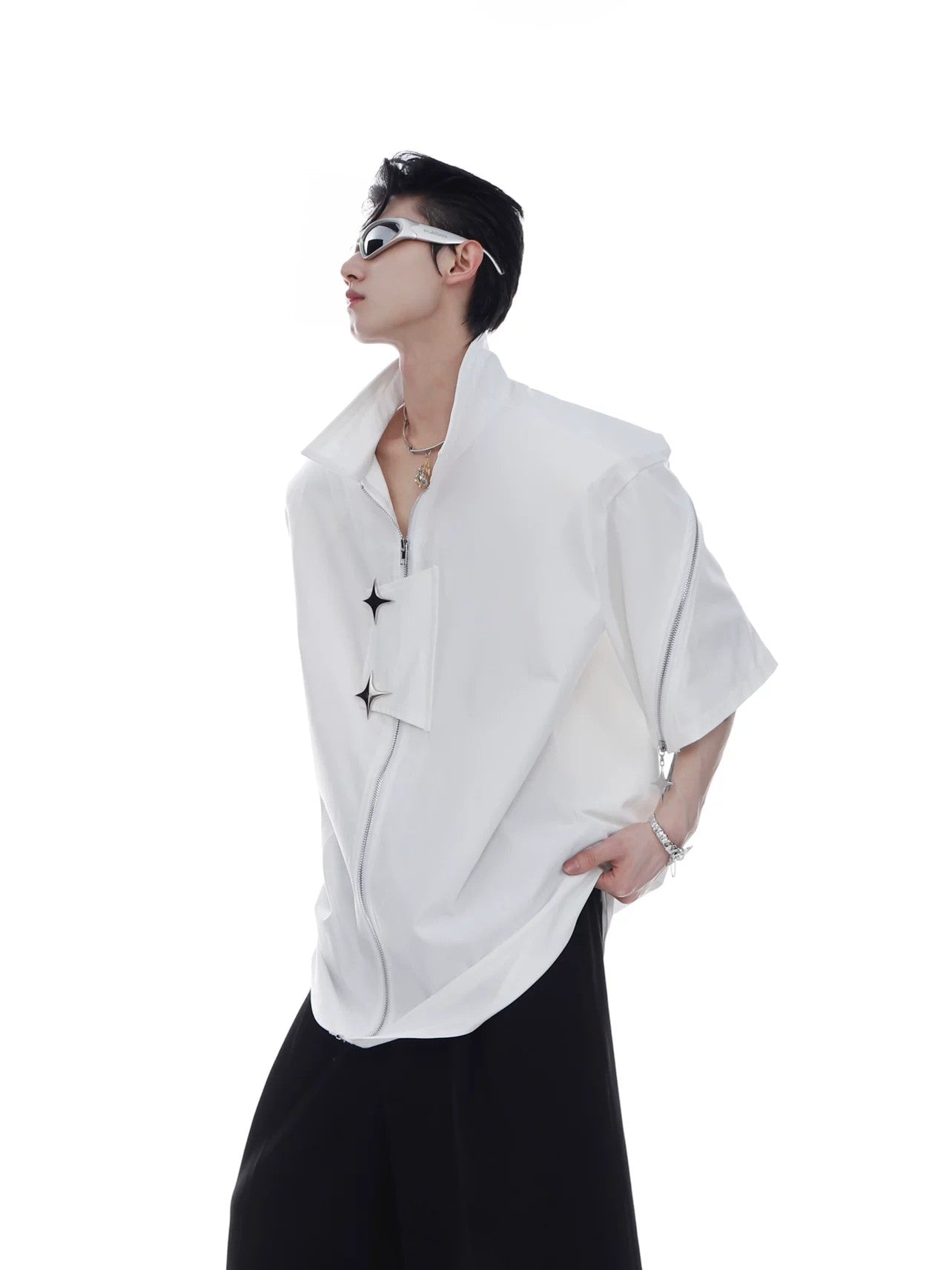 White oversized streetwear shirt with industrial metal zipper detail.