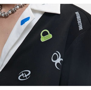 desc::oversized-v-neck-faux-two-piece-graphic-sticker-polo-tee-detail-img-8