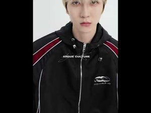 Video demonstration of the reflective PU亮面 hoodie set showing movement and urban functionality