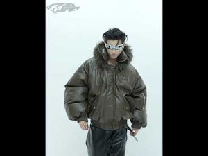 360-degree video showcasing all angles of this unique fur-collar streetwear puffer jacket and its details