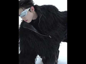 360-degree video showcasing the vintage wave-print faux fur coat's plush texture, winter warmth, and streetwear styling