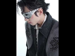 360-degree video showcasing all the edgy details of this snakeskin PU leather punk jacket