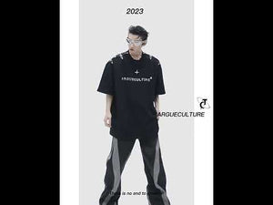 360-degree video showcasing the avant-garde asymmetrical design and metal clip details of this streetwear top