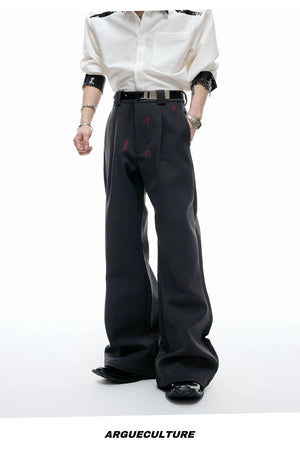 desc::red-lip-graphic-pleated-flare-trousers-detail-img-15