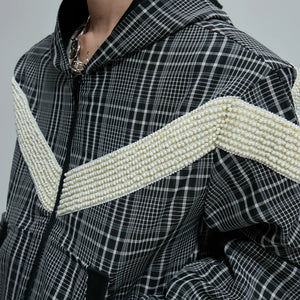 Loose fit grey casual pants with pearl accents and houndstooth trim