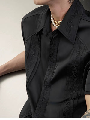 desc::vintage-embroidered-shoulder-pad-shirt-streetwear-detail-img-3