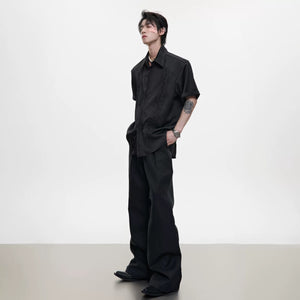 Detail of the fishbone shoulder pad structure on vintage shirt