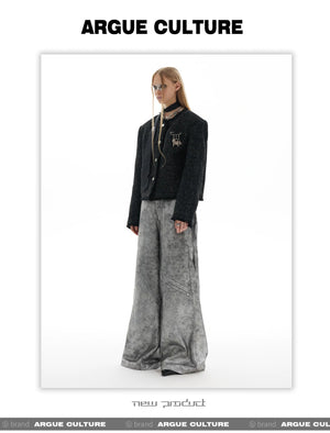 desc::vintage-metal-logo-pendant-pin-brooch-for-men-detail-img-5