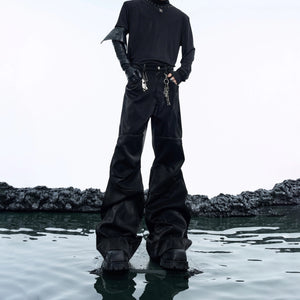 Pendant design of the vintage metal brooch for men's fashion