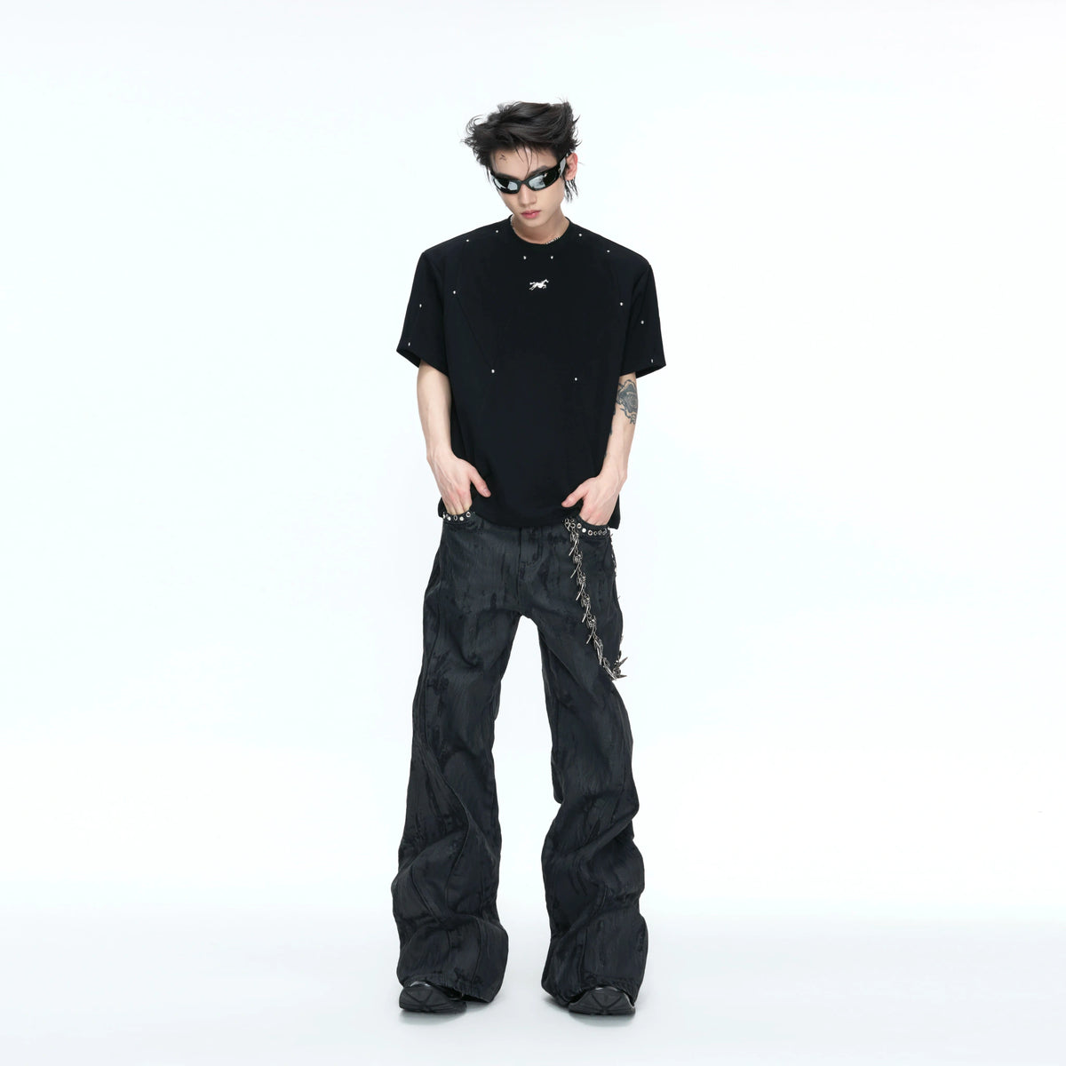 Rivet-Detail Boxy T-Shirt | Unisex Avant-Garde Style - main image 3