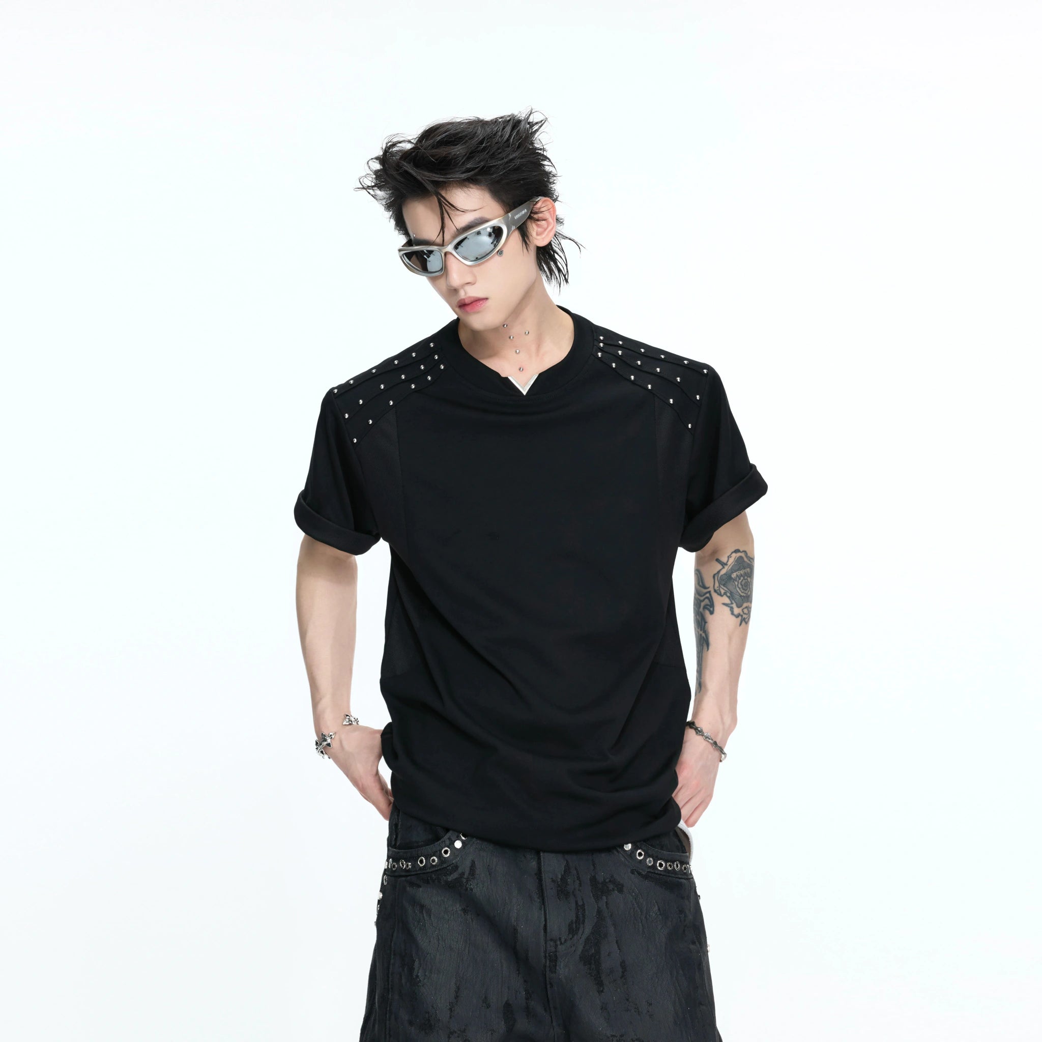 Boxy Black V-Neck Rivet T-Shirt with Mesh Lining - main image 2
