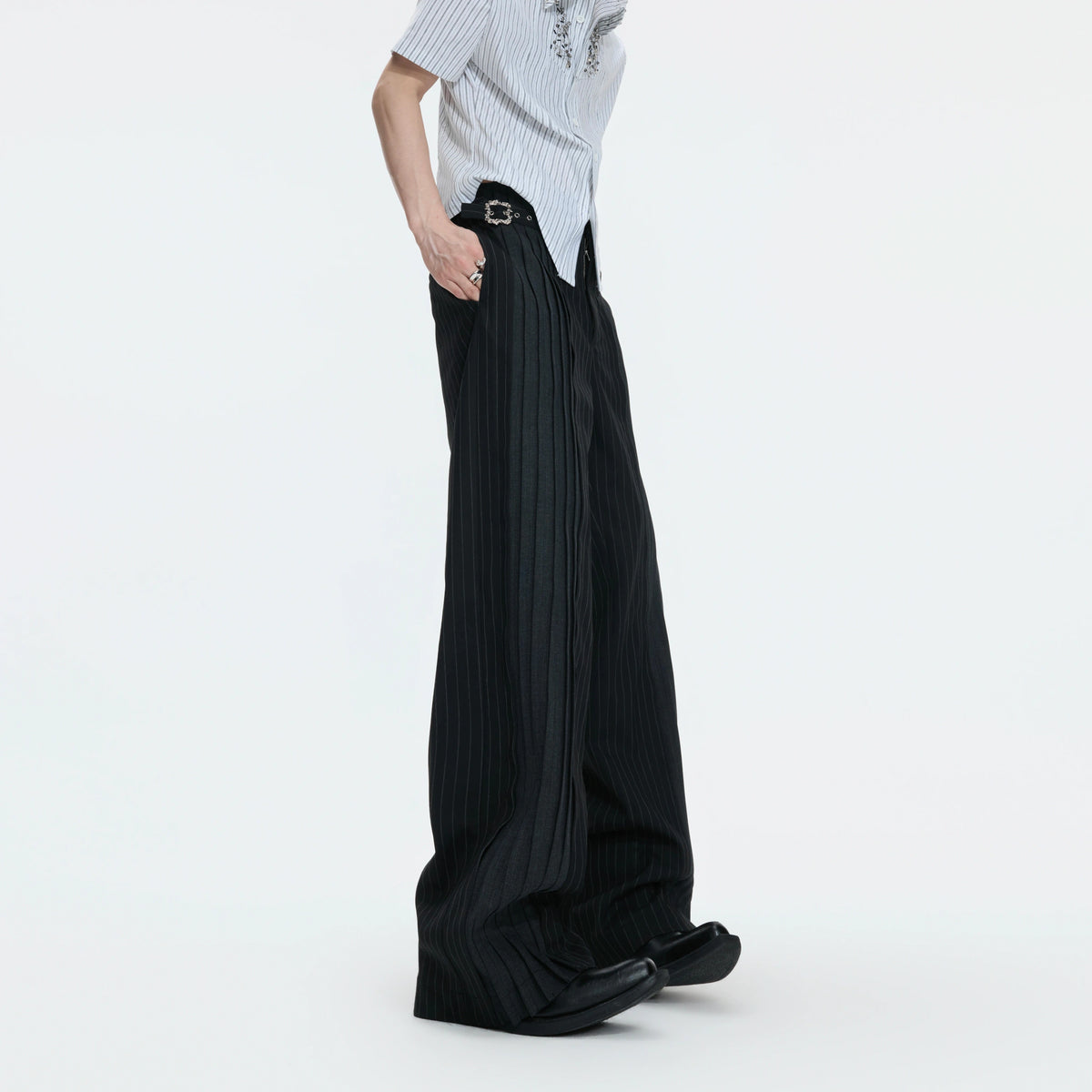 Pleated Stripe Wide-Leg Trousers in Black - main image 3