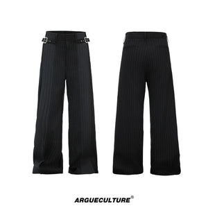 Pleated Stripe Wide-Leg Trousers in Black - Black