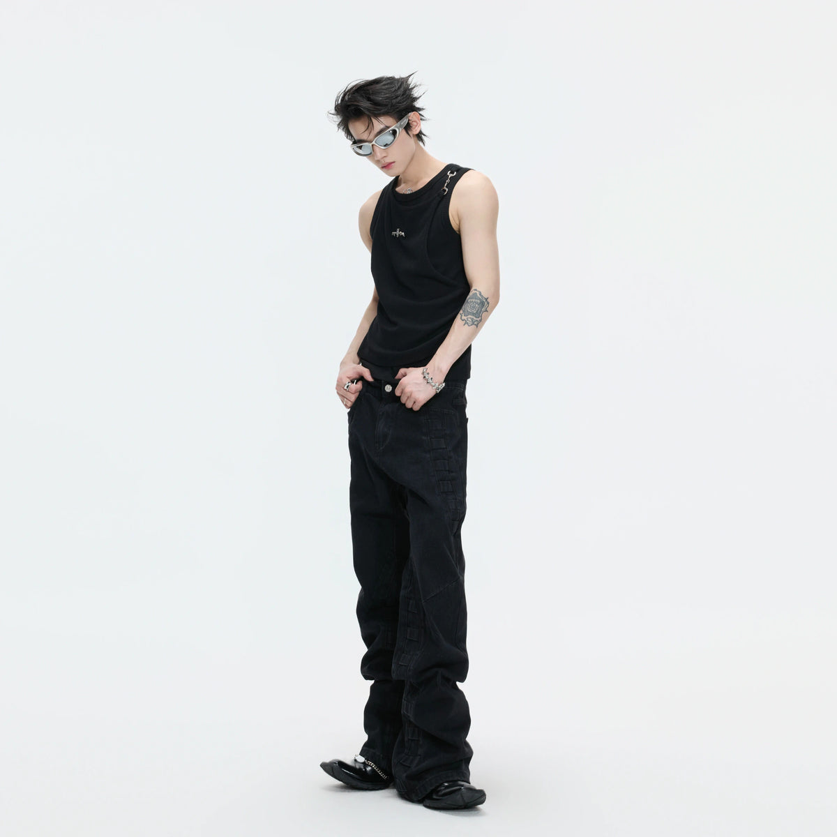 Faux-Layer Ribbed Tank with Metal Hardware - main image 4