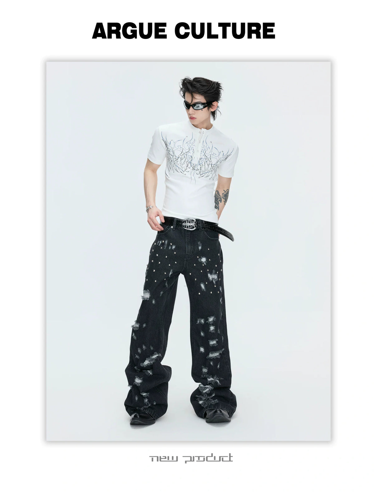 Distressed Rivet Wide-Leg Jeans in Washed Black - description image 3