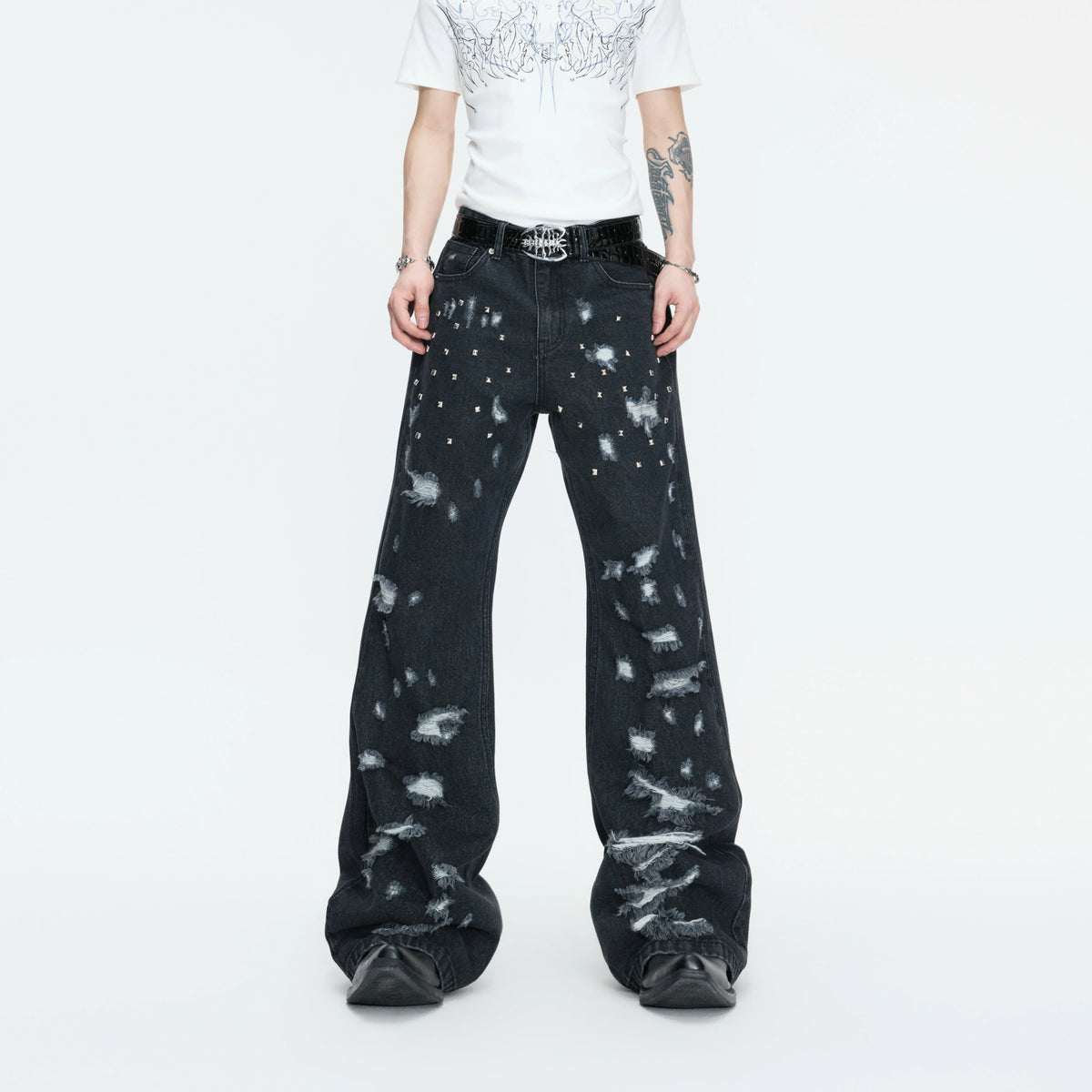 Distressed Rivet Wide-Leg Jeans in Washed Black - main image 5