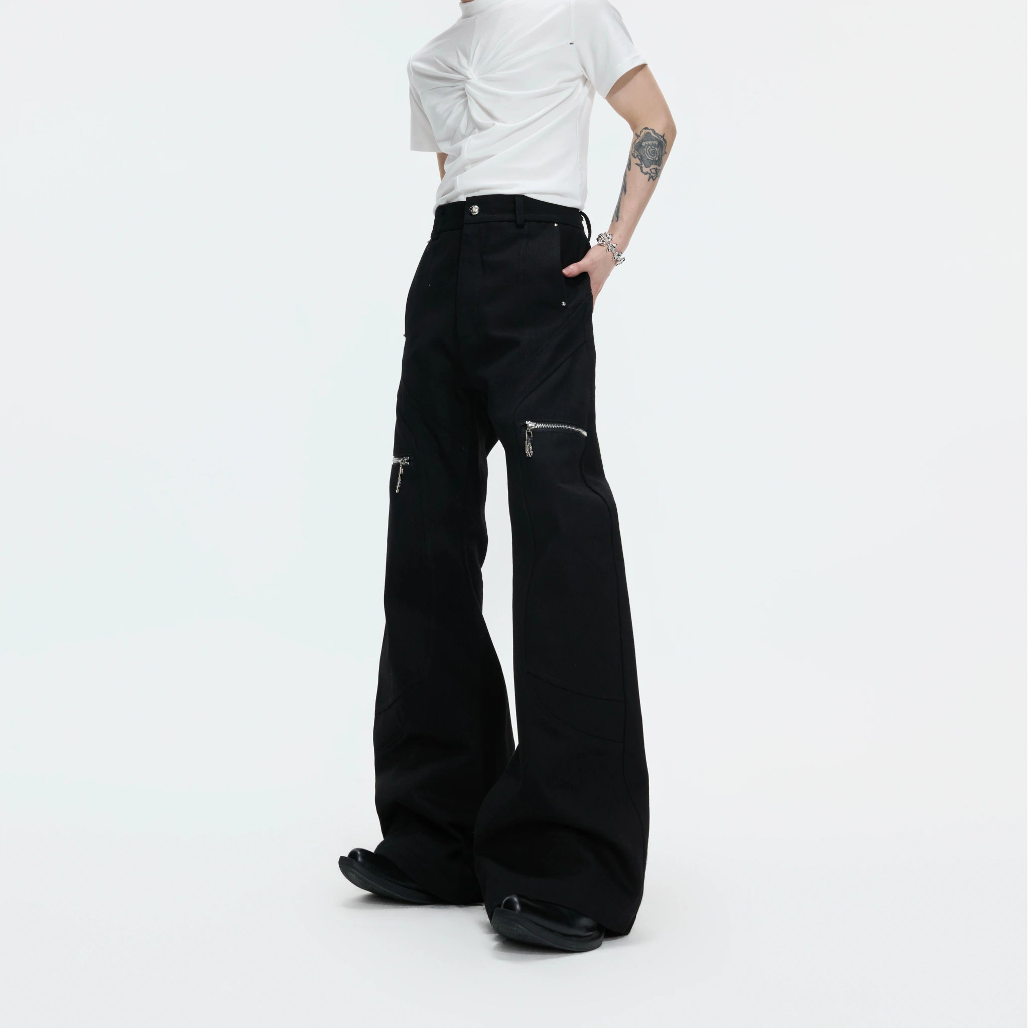 Black Metal Zip Flare Jeans | Low-Rise Denim Pants - main image 1