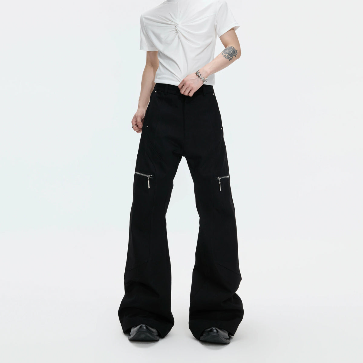 Black Metal Zip Flare Jeans | Low-Rise Denim Pants - main image 3