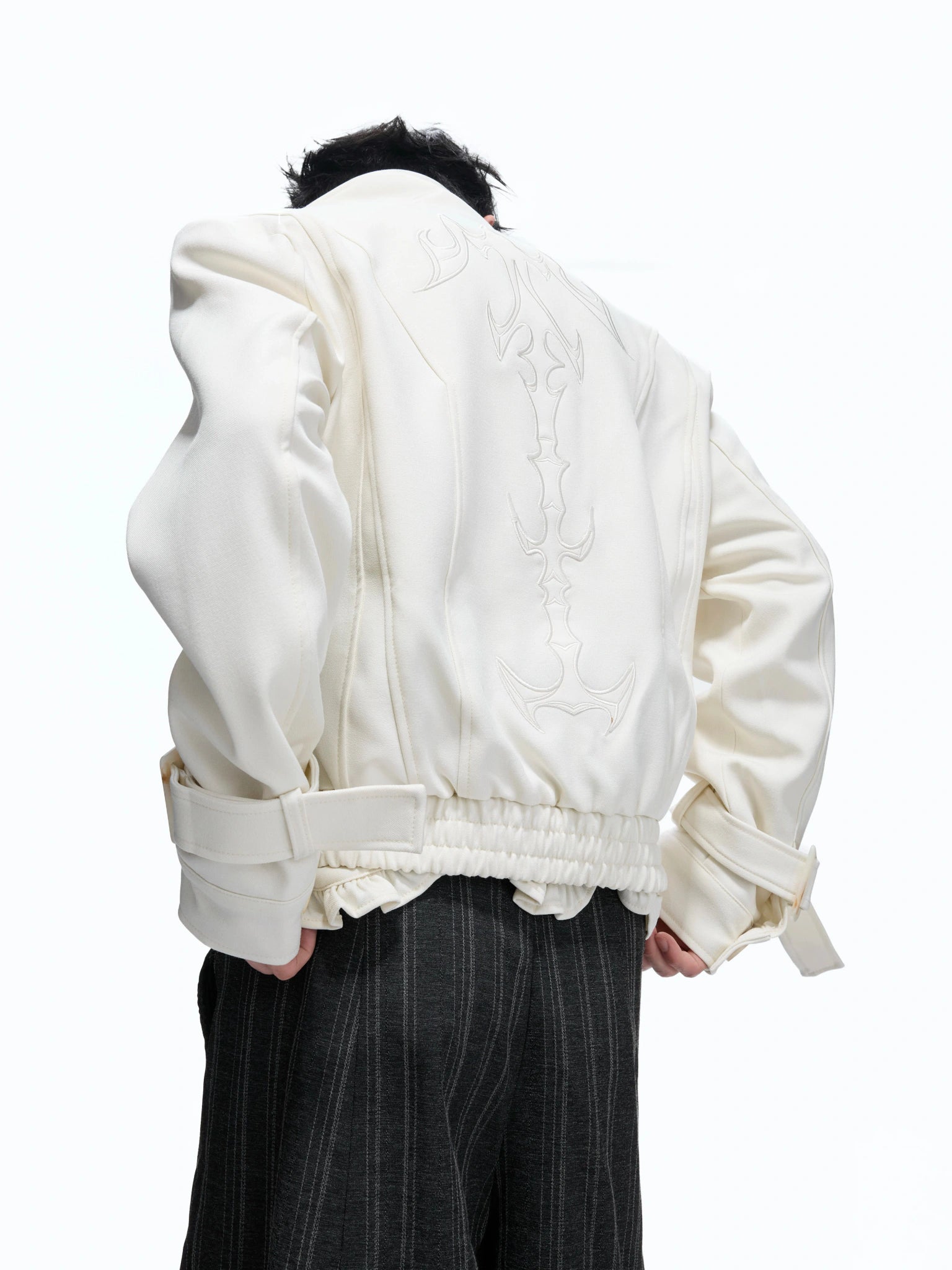 Spine Embroidered Cropped Structured Shoulder Jacket - main image 2