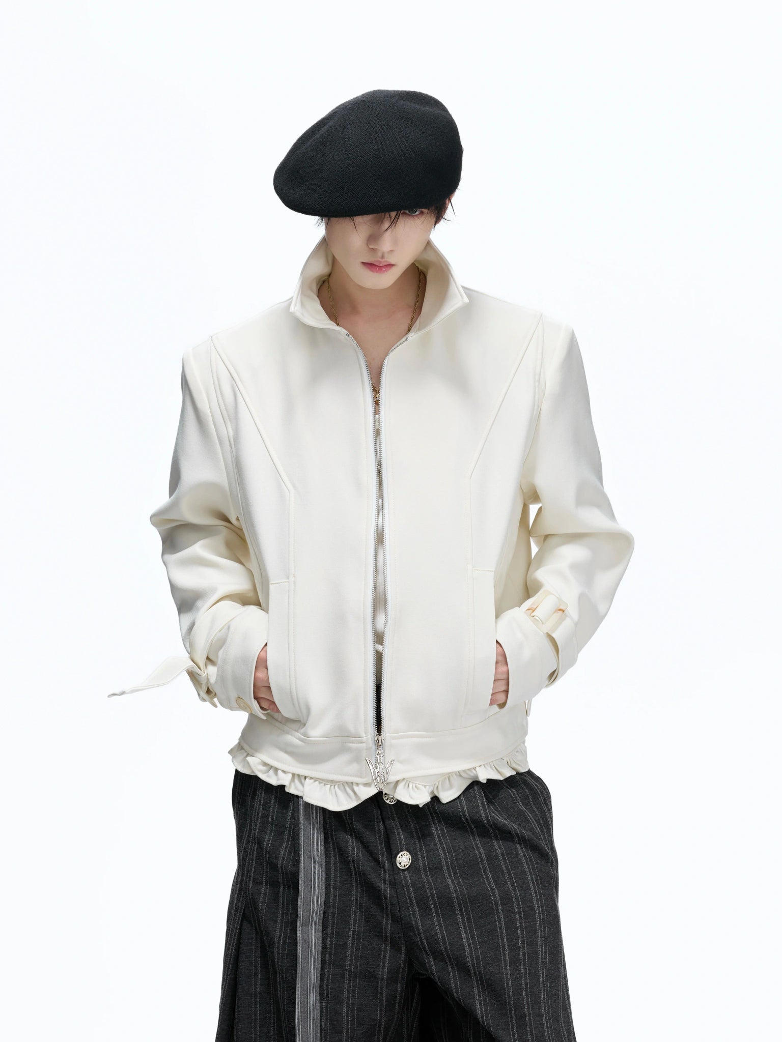 Spine Embroidered Cropped Structured Shoulder Jacket - main image 3