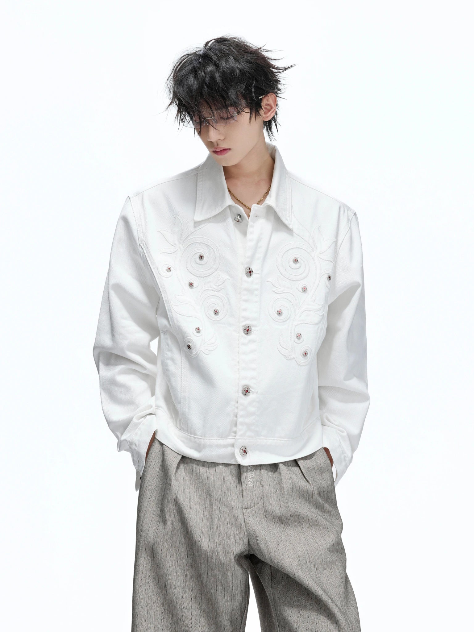 Floral Embroidered Rivet Cropped Denim Jacket - main image 2