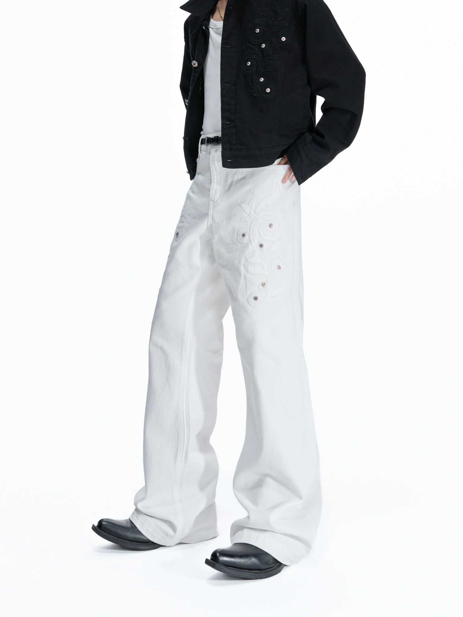 Floral Embroidered Rivet Straight-Leg Denim Jeans - main image 3
