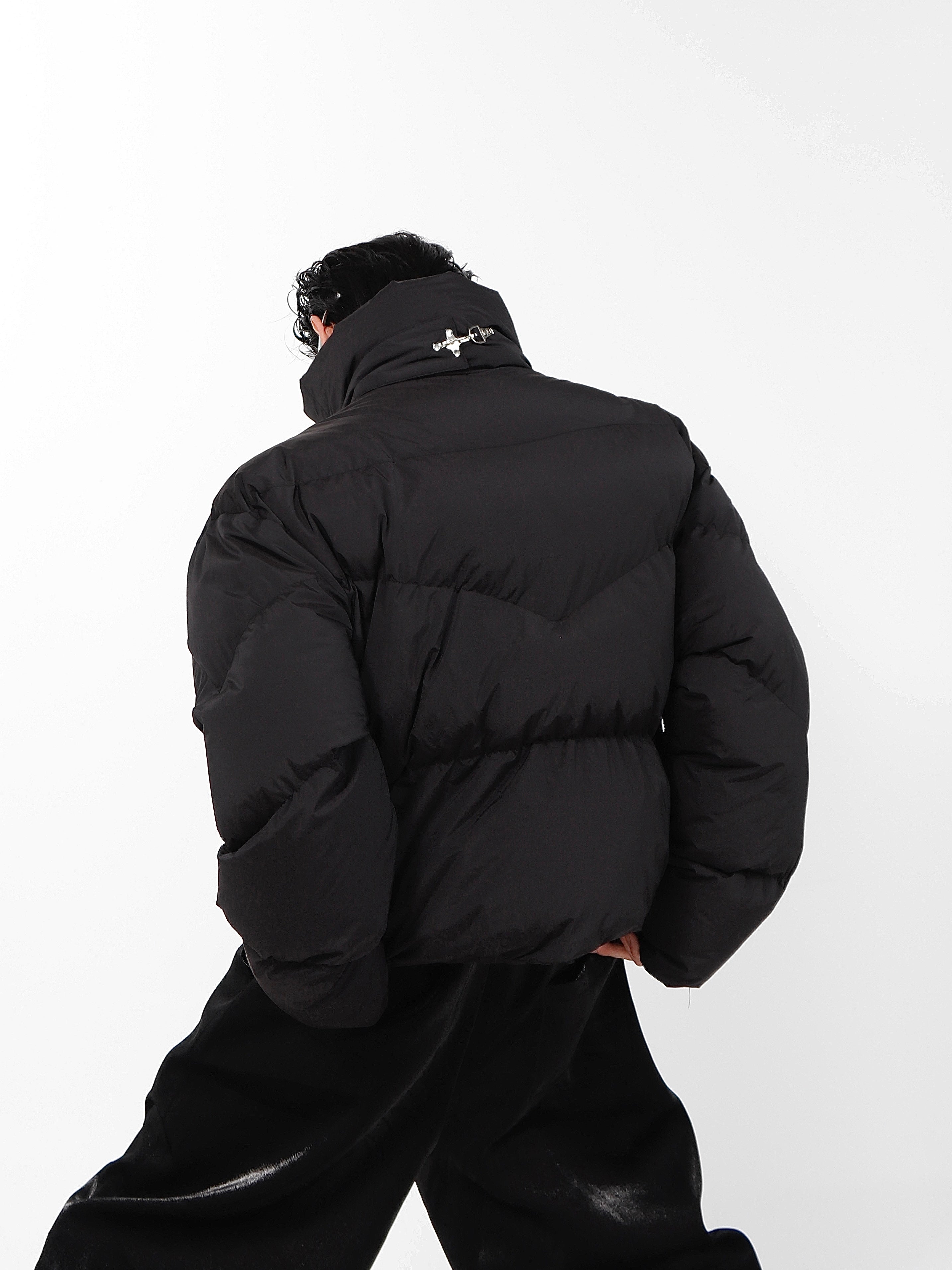 Streetwear Cropped Puffer Jacket - Asymmetrical Metal Design