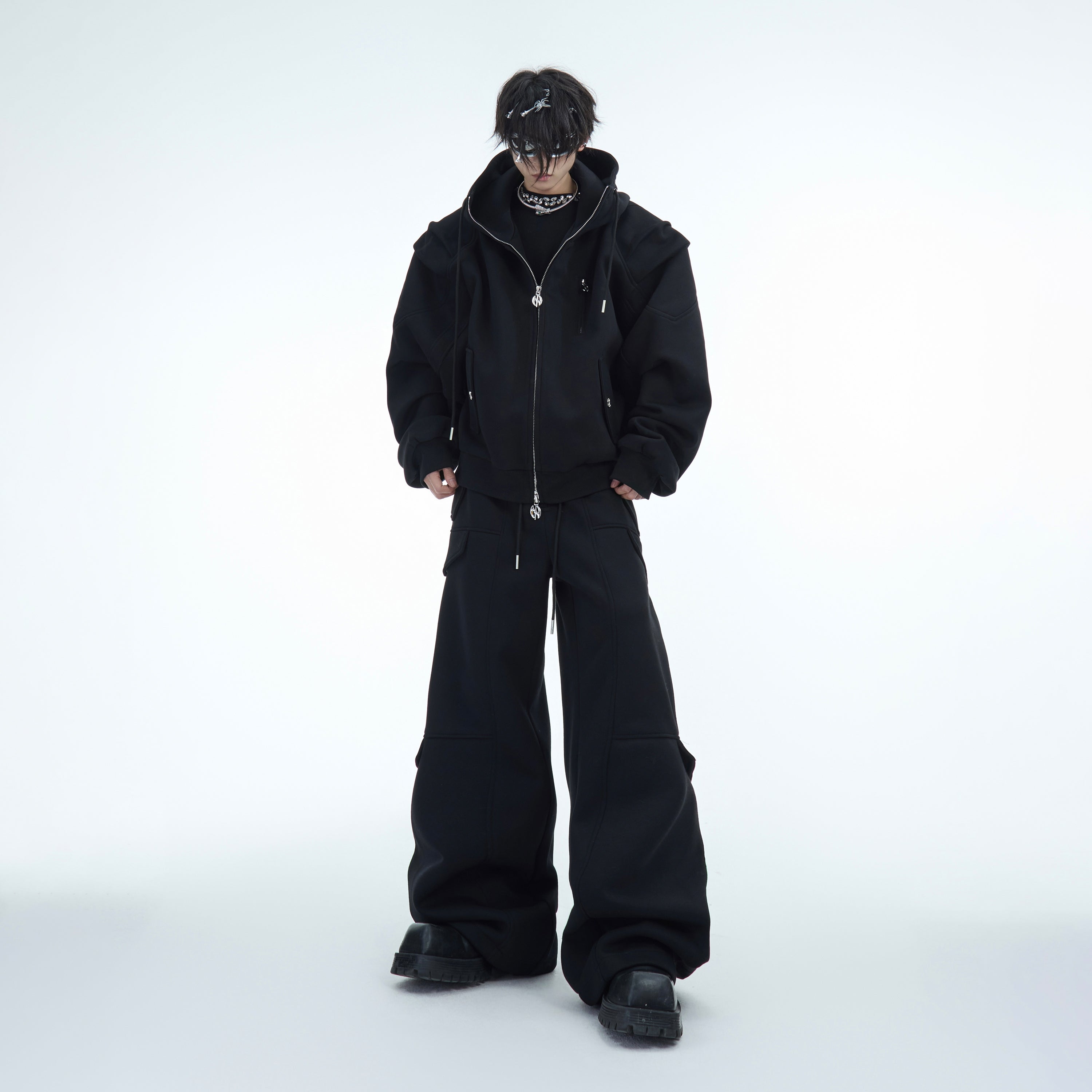 Oversized Hoodie Set - Drop-Shoulder Heavyweight Pullover with Pleat Design
